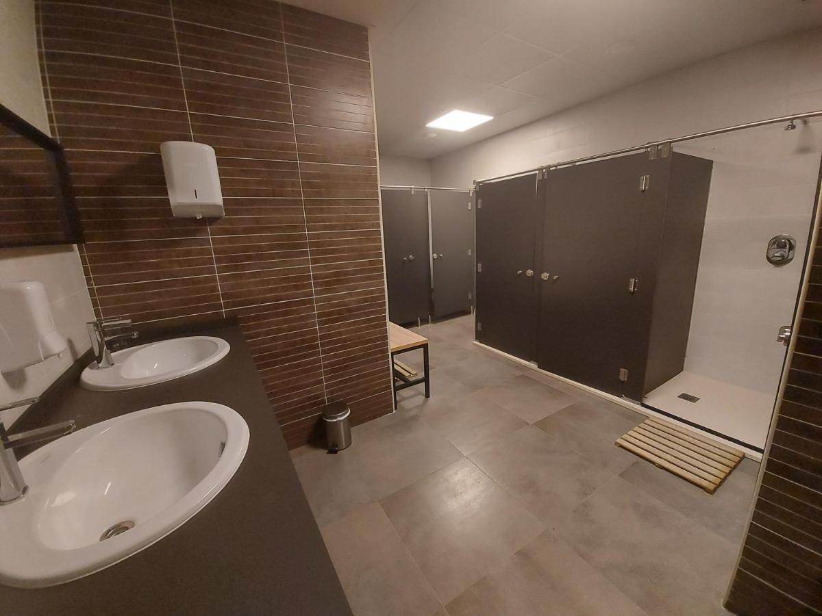 Albergue Gbc Hostel Понтеведра Экстерьер фото