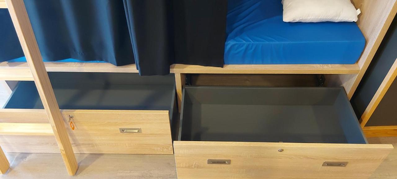 Albergue Gbc Hostel Понтеведра Экстерьер фото