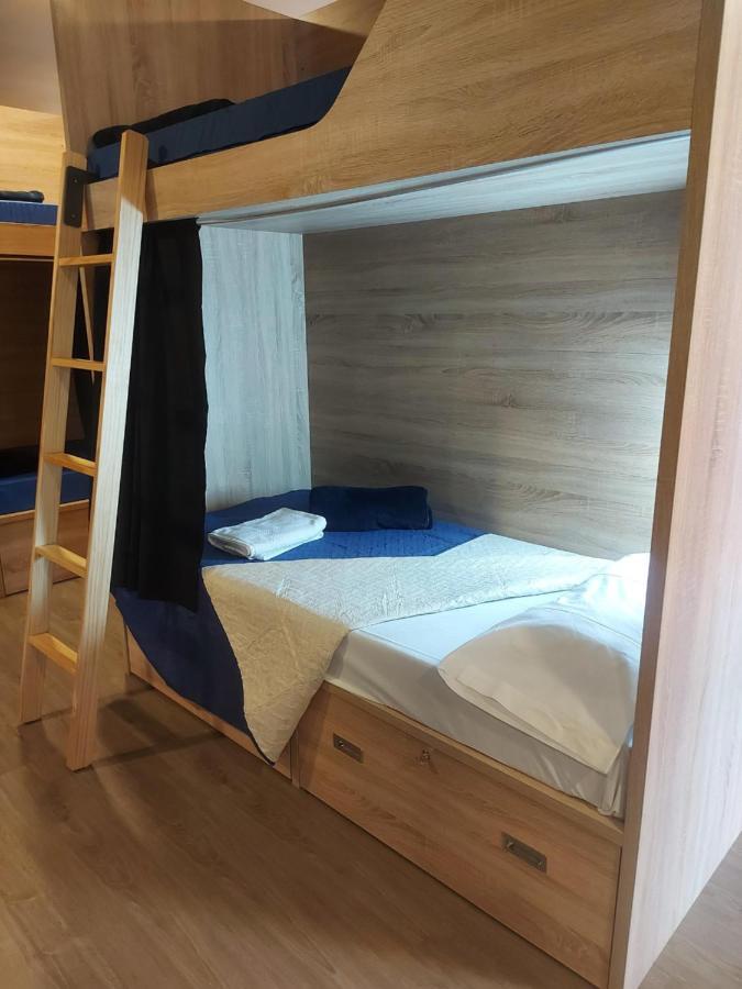 Albergue Gbc Hostel Понтеведра Экстерьер фото