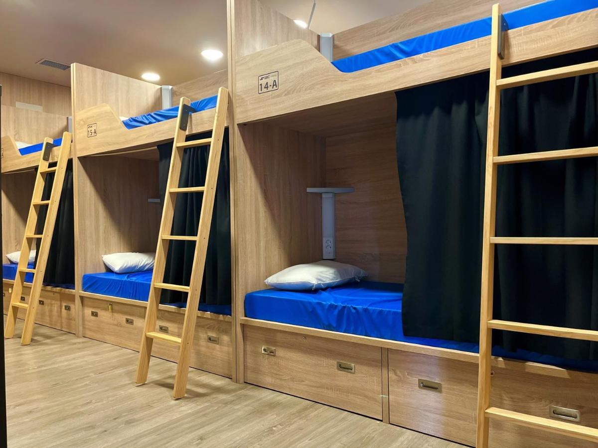 Albergue Gbc Hostel Понтеведра Экстерьер фото