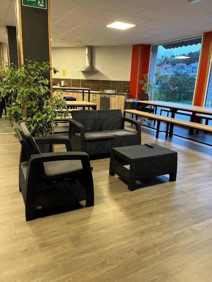 Albergue Gbc Hostel Понтеведра Экстерьер фото