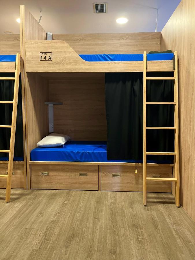 Albergue Gbc Hostel Понтеведра Экстерьер фото