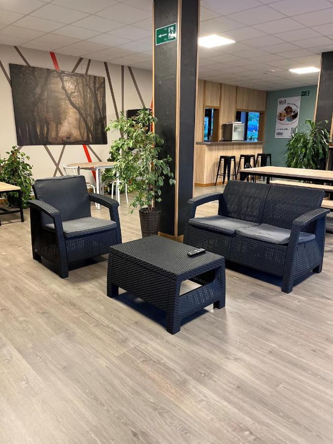Albergue Gbc Hostel Понтеведра Экстерьер фото